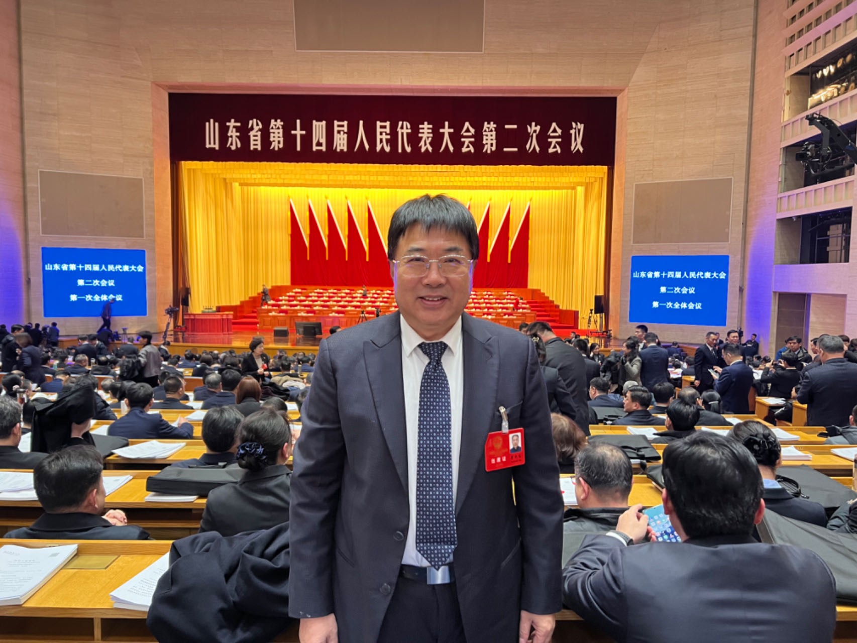 【新闻】牢记使命担当，认真履职尽责——益生股份董事长曹积生出席省人代会